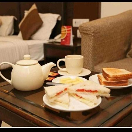 Hotel O Airport Plaza By Palace نيودلهي المظهر الخارجي الصورة